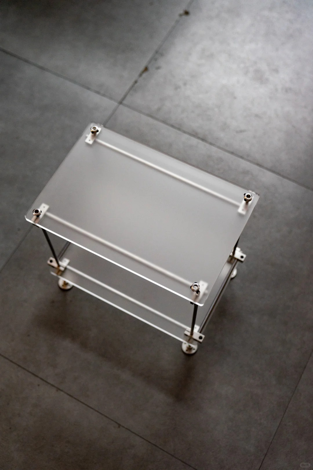 Frosted acrylic double layer storage rack